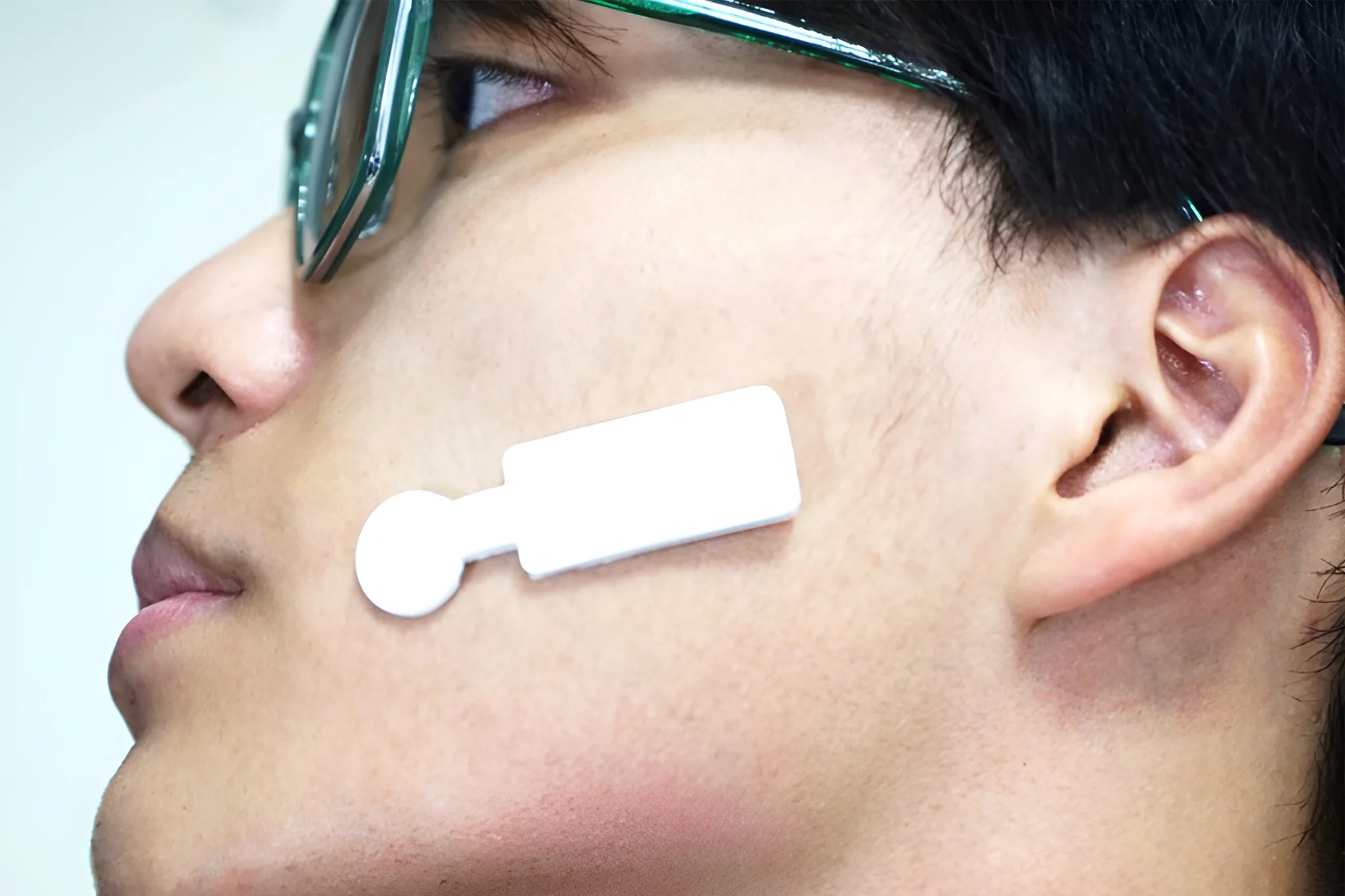 The device could be voluntarily worn by patients who realize they are at risk of conditions such as depression and anxiety