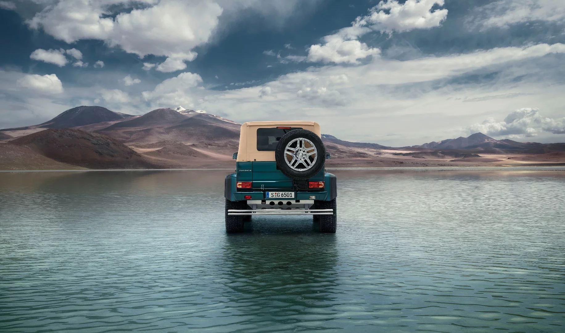 The G650 Landaulet will debut in Geneva