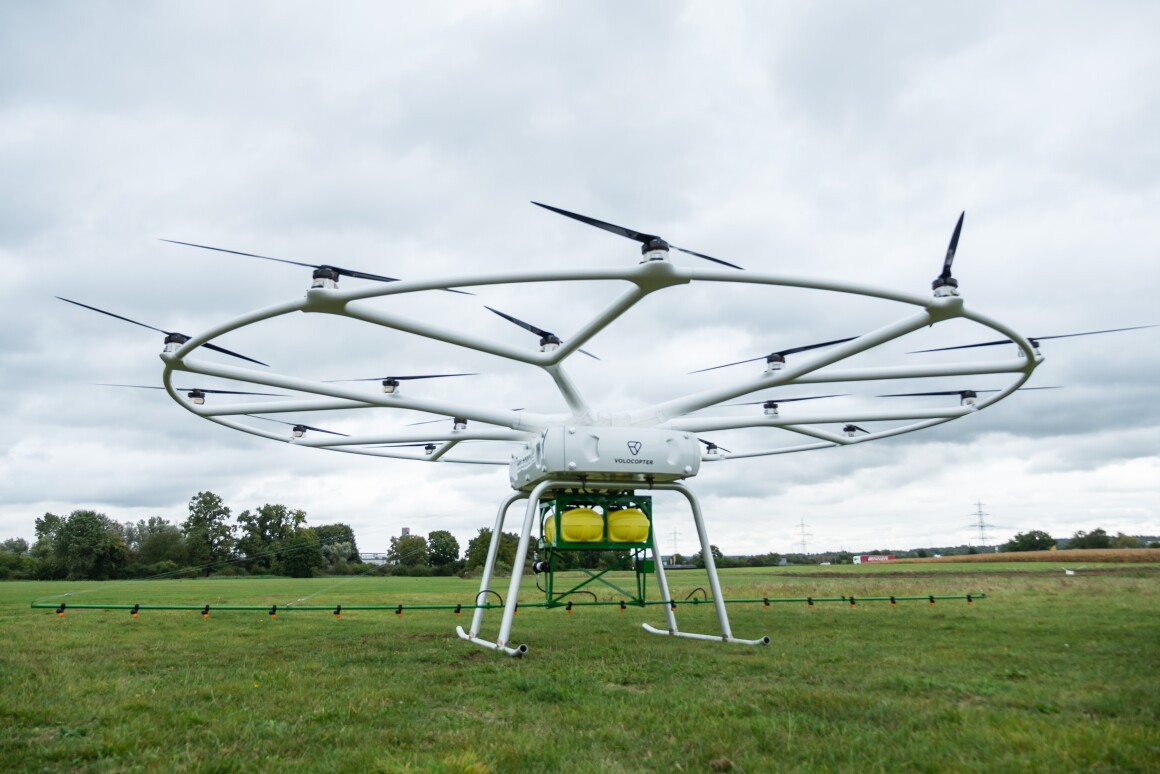 Https Email Johndeere Com >> Volocopter Builds A Giant Crop Spraying Drone For John Deere Https Email Johndeere Com >> Volocopter Builds A Giant Crop Spraying Drone For John Deere