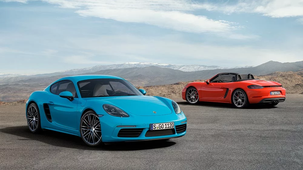 The new Cayman and its Boxster stablemate