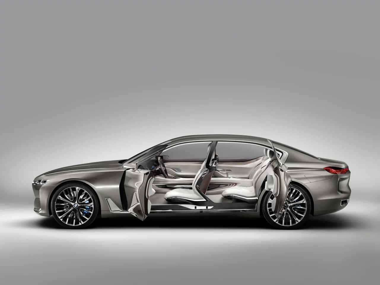 BMW uses a light B-pillar and rear coach doors