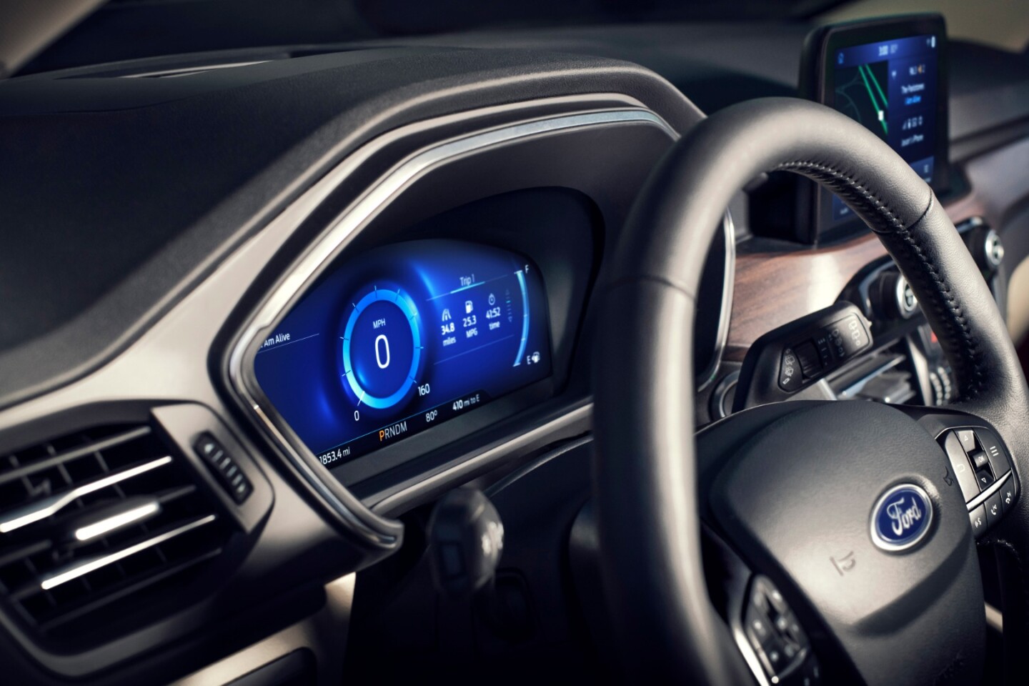 Ford brings new plug-in hybrid powertrains to 2020 Escape, with 30-mile