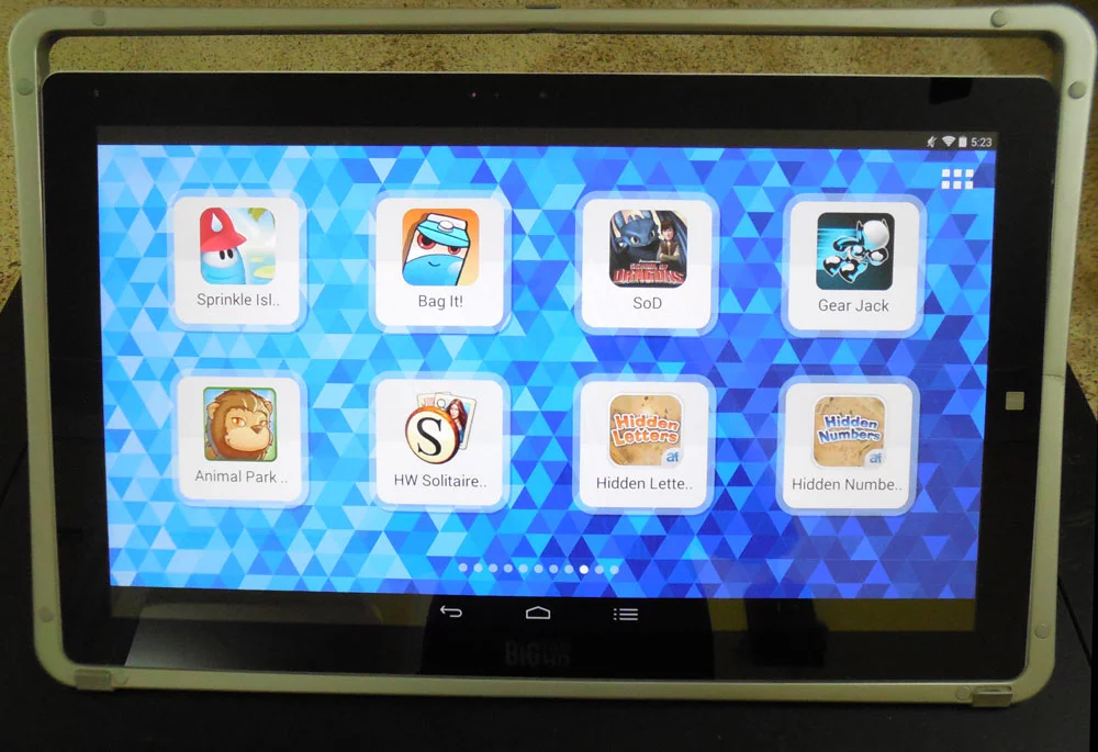 There are also a number of 3D games kids can play (Photo: Lakshmi Sandhana/Gizmag.com)