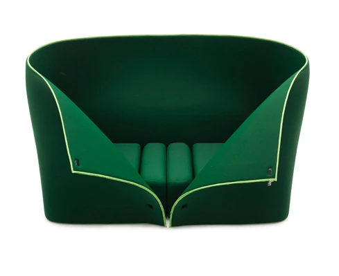 With a few adjustments you can create a cozy single bed for guests (Image from Campeggi)
