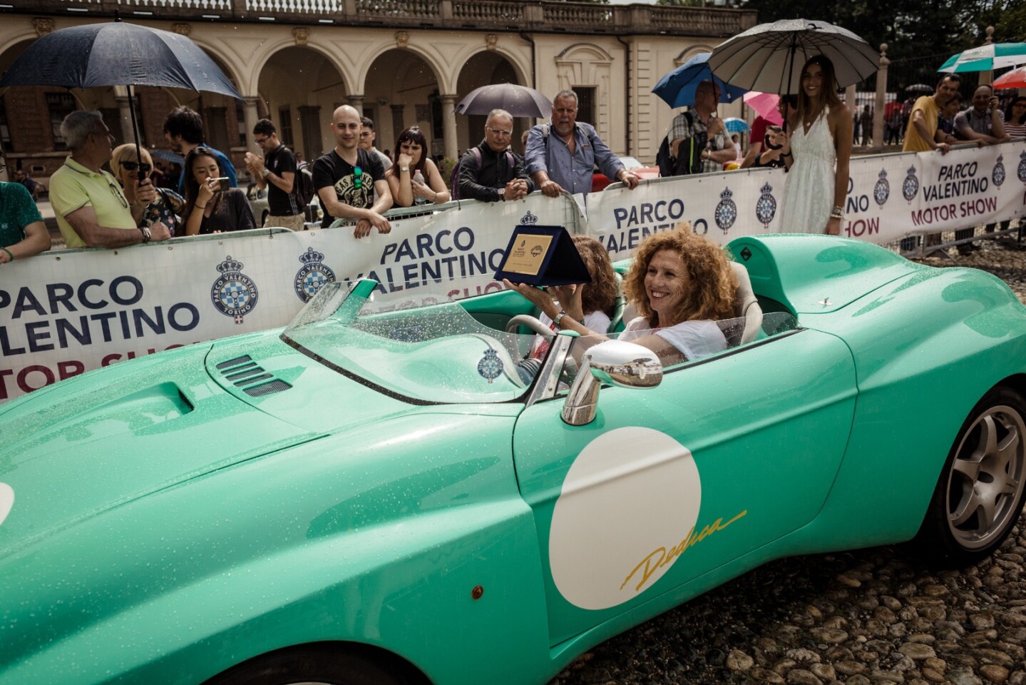 The Parco Valentino Trophy for an female crew went to the 1996 Fiat Dedica Stola of Maria Paola Stola Ariusso and Stephanie Stola. Stola does a lot of work for Italian automotive manufacturers, and this dream car was ultimately developed into the 1998 Stola Abarth Monotipo.