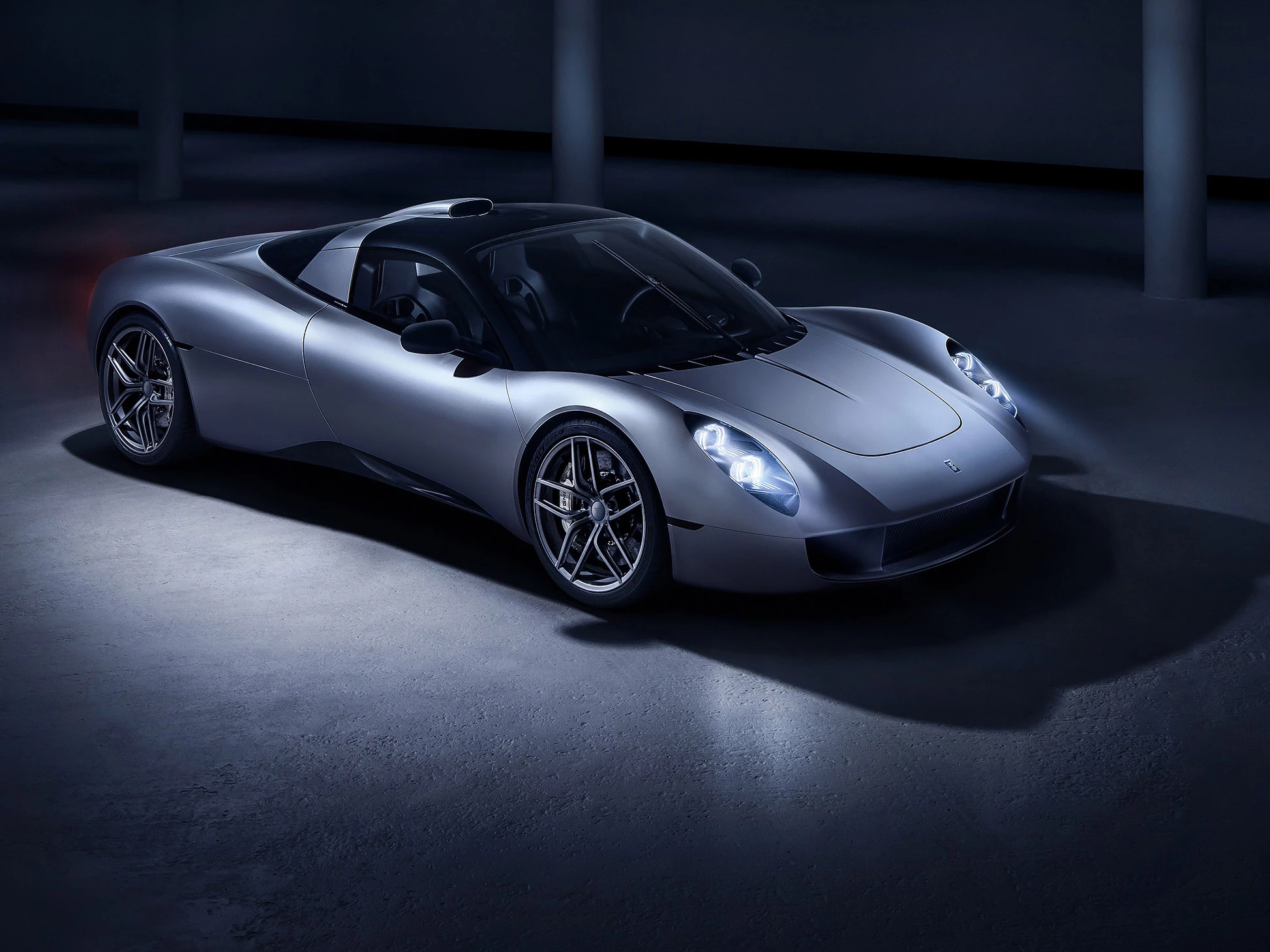 The T.33 will weigh some 300 kg less than a McLaren 720S.