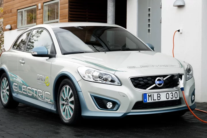 The fuel cells will be tested on cars based on the based on the current C30 DRIVe Electric