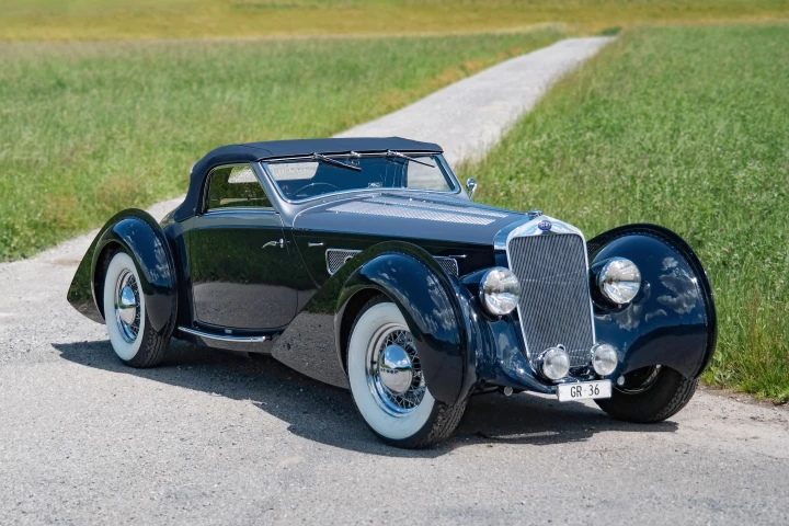 The scale of the Delage D8-120S de Villars is so great, and the lines so regal, it commands a presence wherever it goes. It has won at least four major concours events that we are aware of, including its latest triumph as the Peninsula Classics Best of the Best ... the automotive equivalent of Miss World.