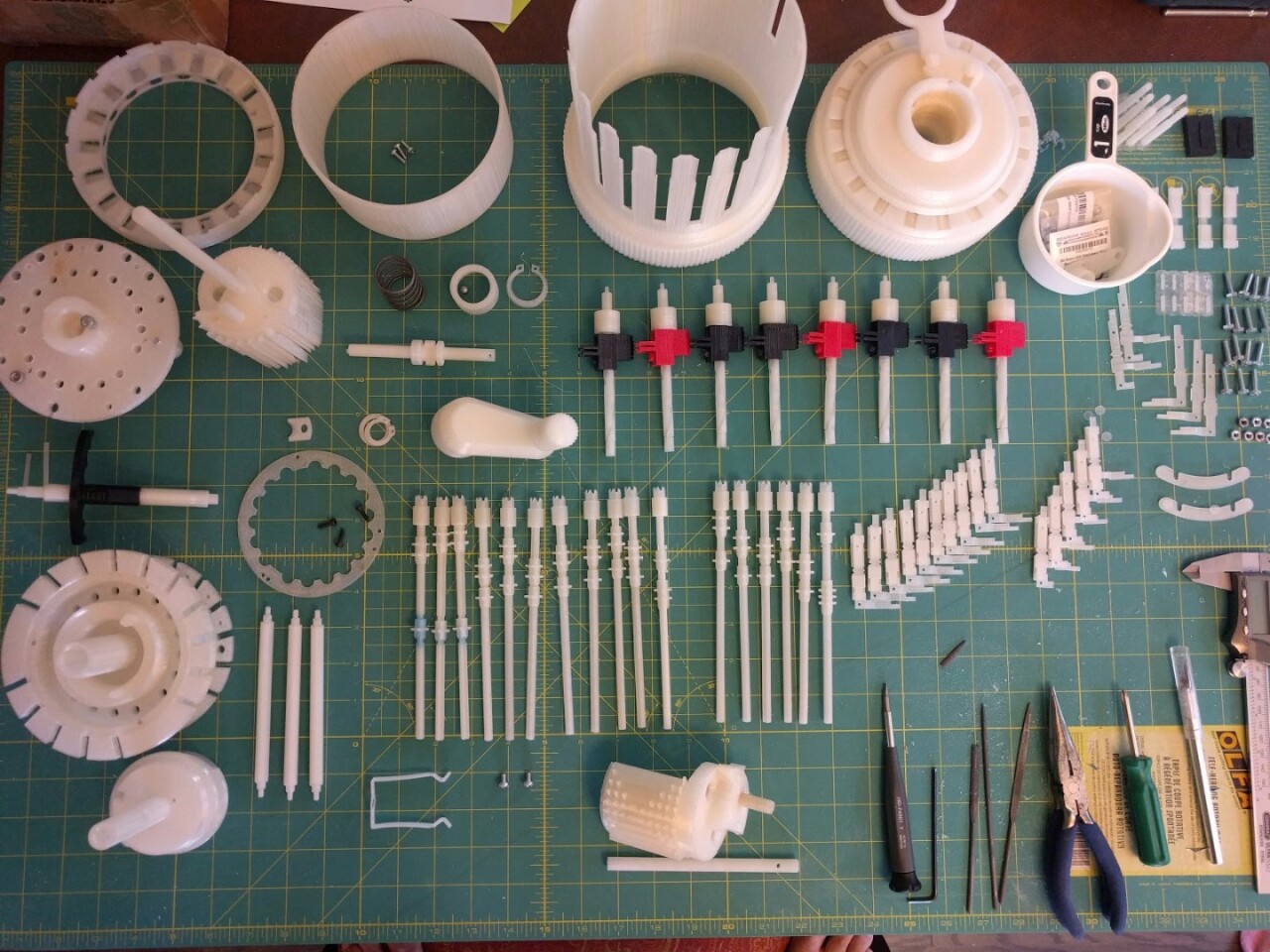 The 3D printed parts used in Marcus Wu's Curta replica