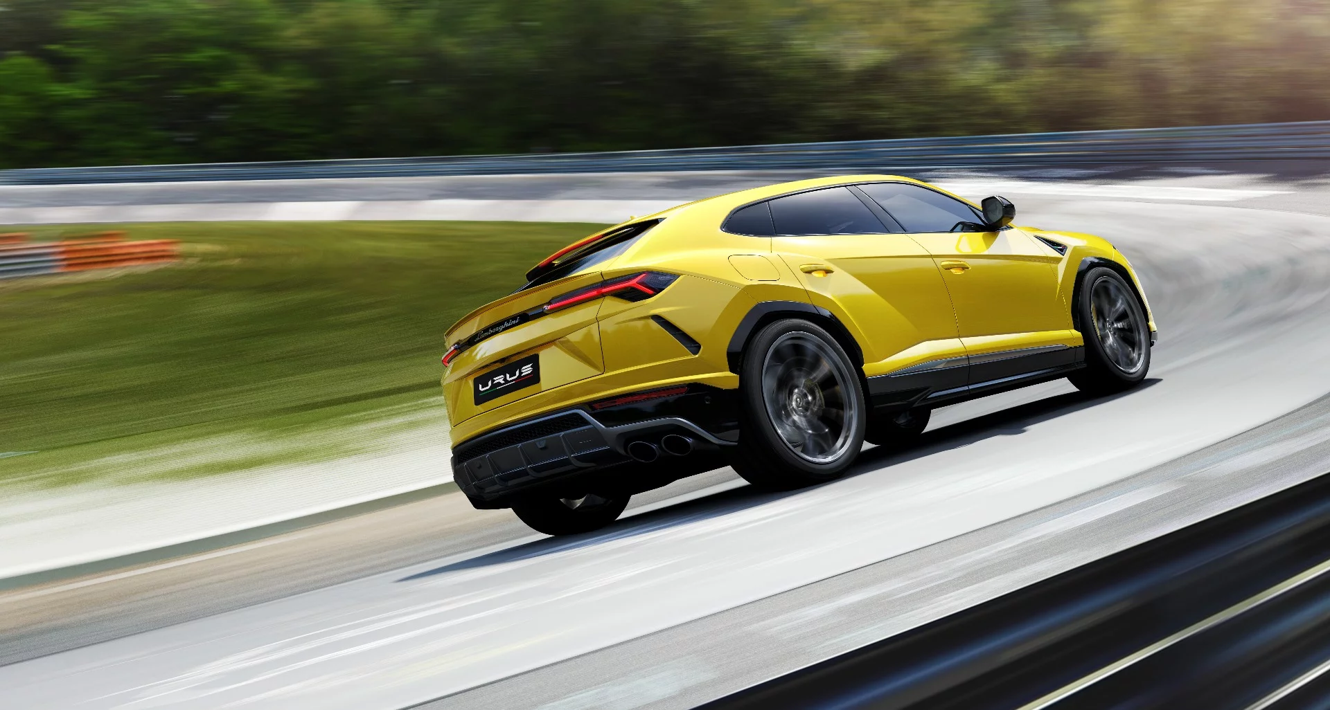 The curb weight of the Urus gives it a weight-to-power ratio of just 3.38 kilograms per horsepower at 162.7 hp per liter of displacement