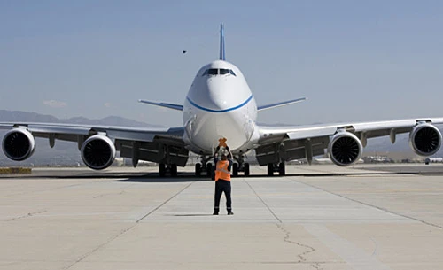 When the new Boeing 747-8 Freighter flies from Seattle to the Paris Air Show, it will mark the first time a commercial aircraft has crossed the Atlantic Ocean using biofuel (Photo: Boeing)