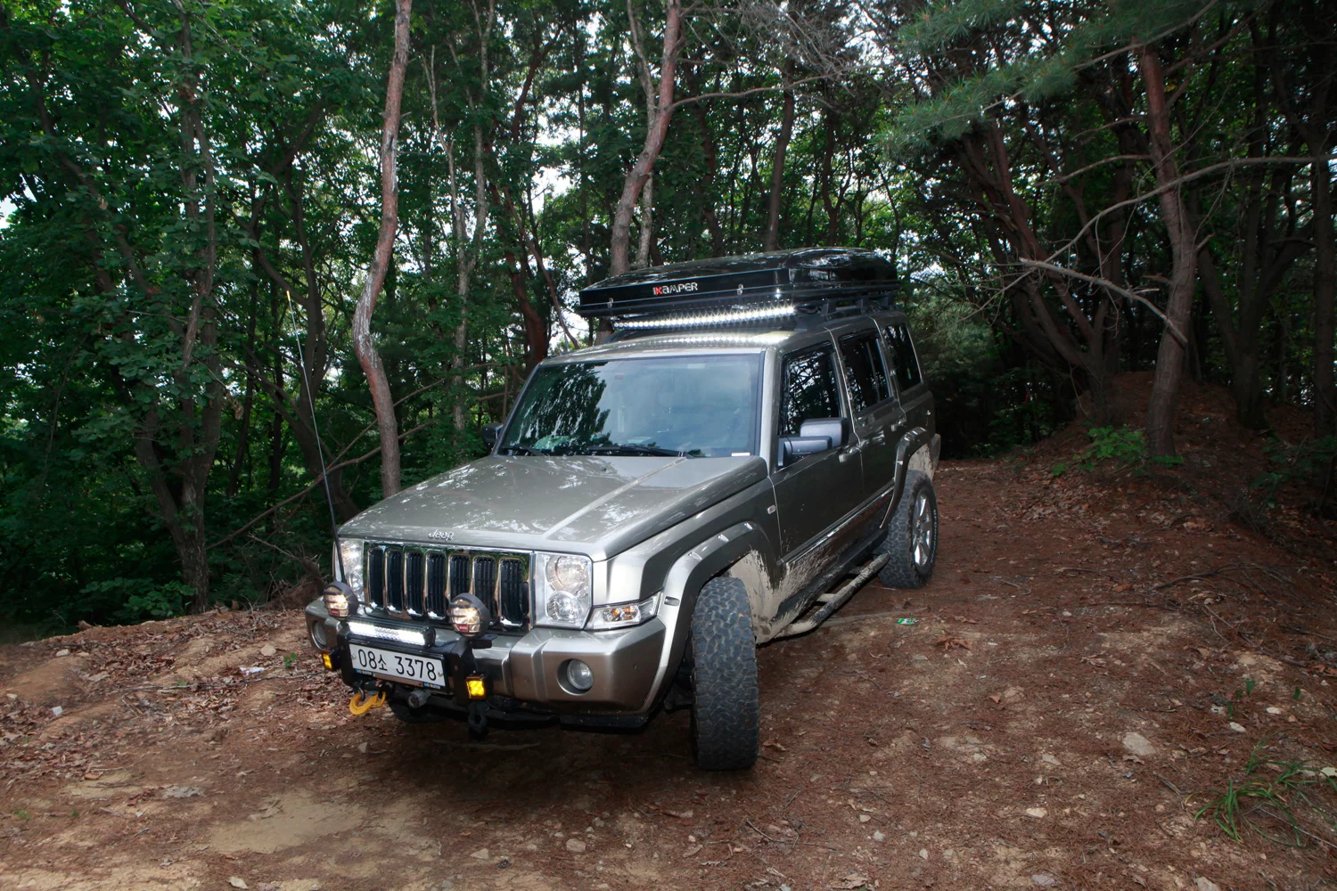 The Skycamp weighs about 152 lb and is designed to mount easily to cross bars