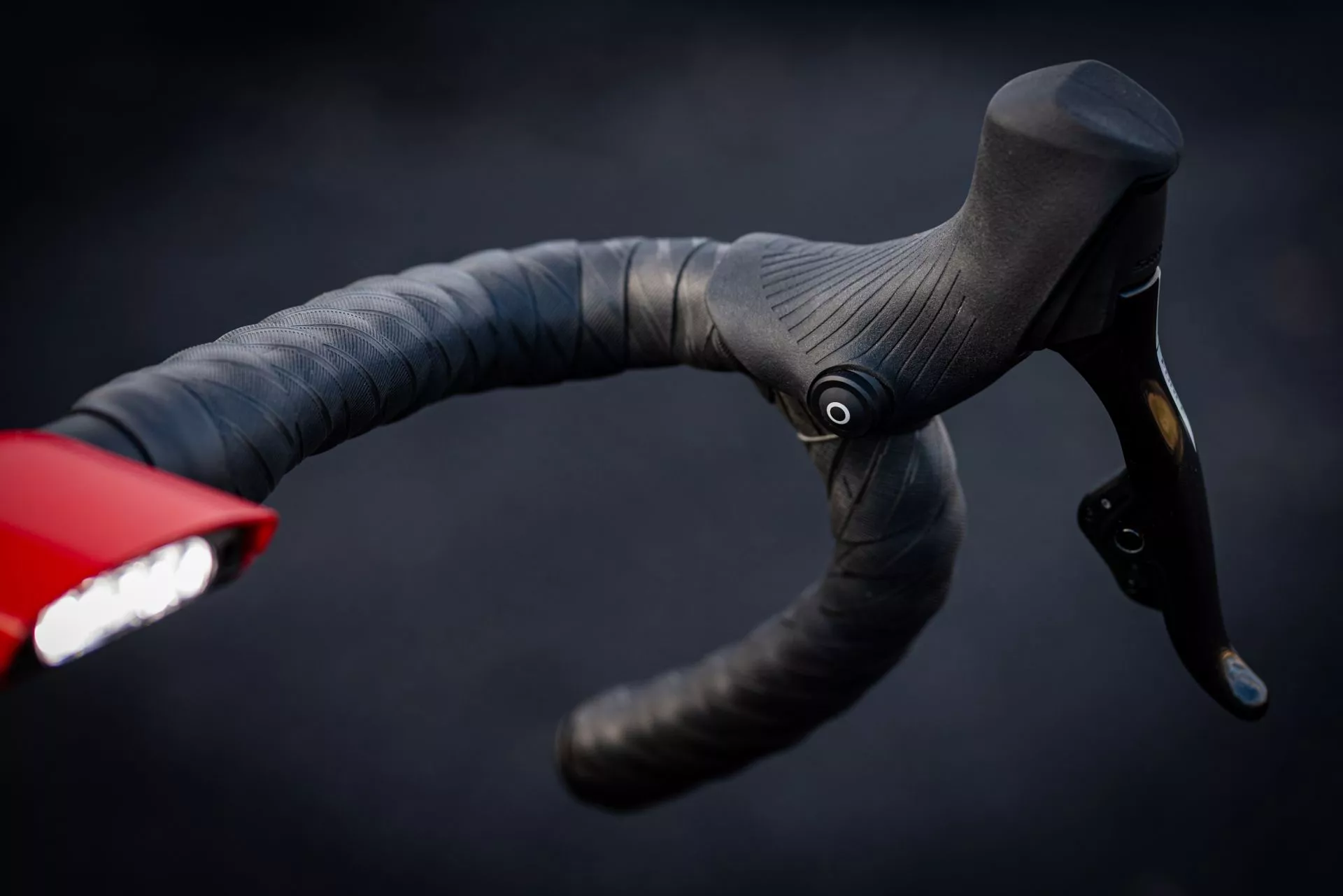 The easy-access button channels an instant 300-watt burst into your pedaling for immediate boost