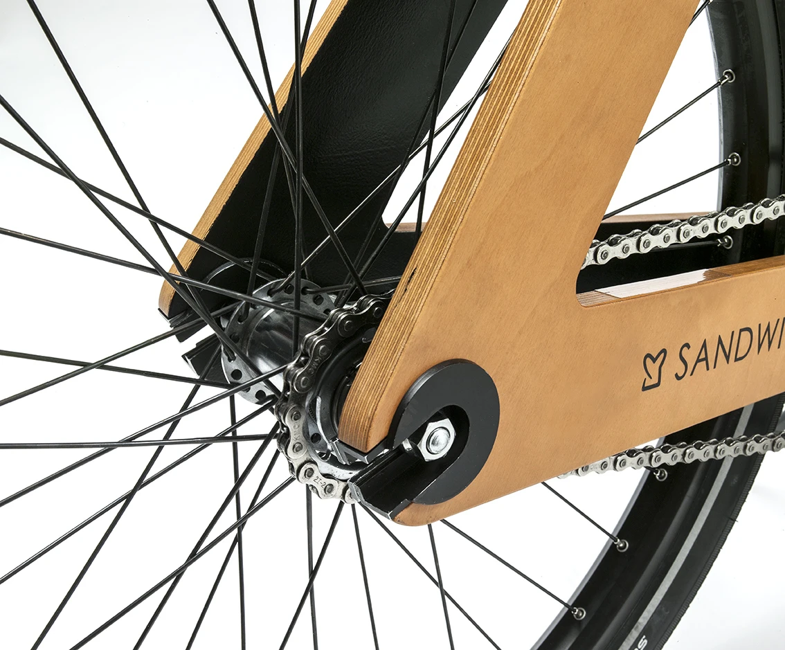 The Sandwichbike's wheels have 14G stainless steel spokes