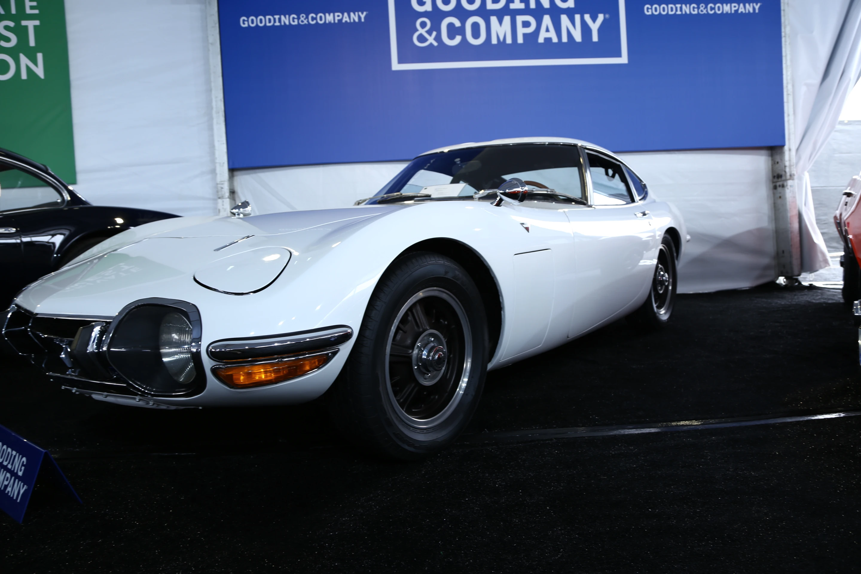 Looking up the snout of the1967 Toyota 2000 GT shows the iconic grill and oversized awkward headlights (Photo: Angus MacKenzie/Gizmag.com)