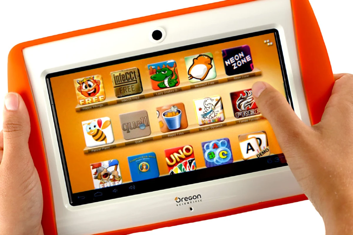 MEEP! boasts a recessed 7-inch zForce touch screen and is powered by a 1.0GHz Cortex A8 processor with 512MB RAM