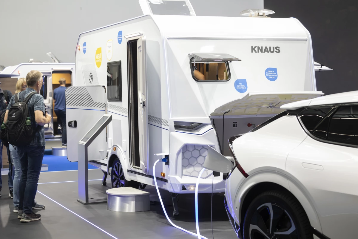 The Yaseo trailers look boxy from the side and rear, but up front, Knaus has tapered the body in for