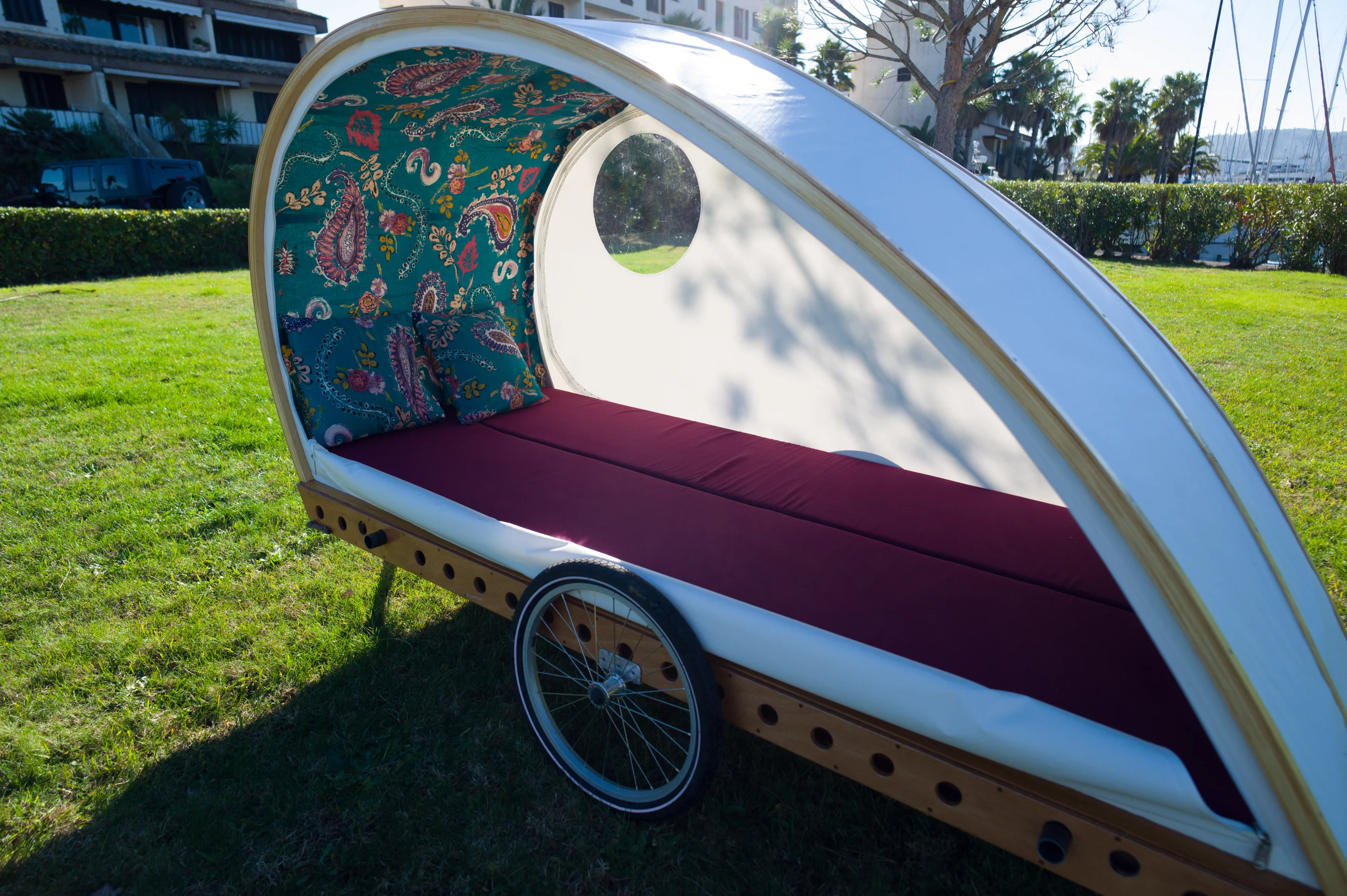 A look inside Woodenwidget's Foldavan bike trailer