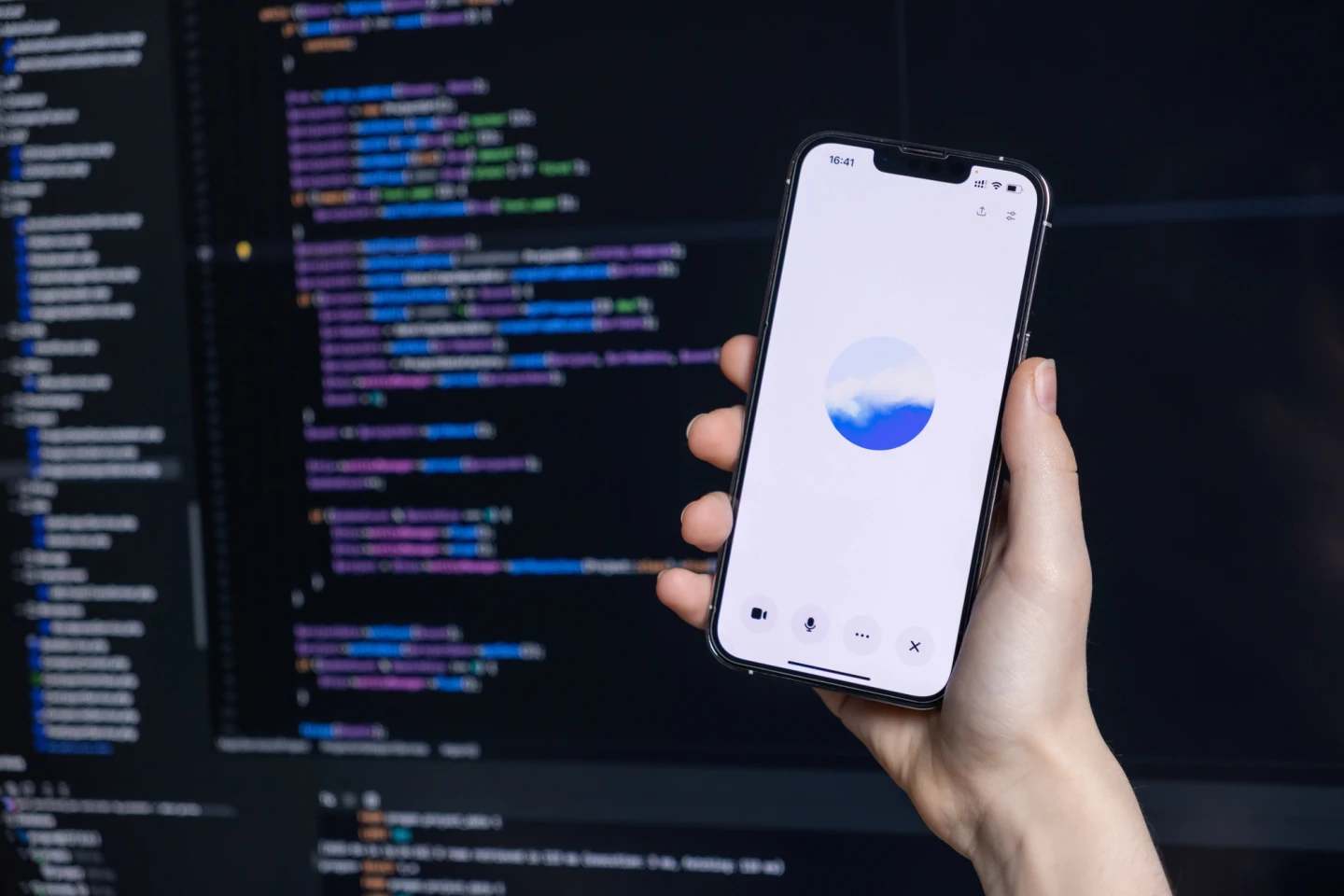 ChatGPT Voice can now sit alongside coding and other desktop tasks, letting users talk naturally while work continues on the computer