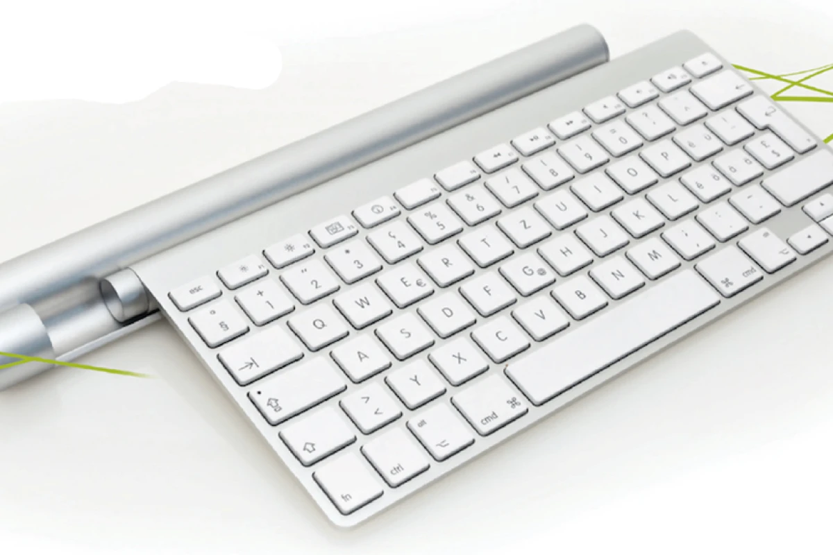 Mobee's Magic Bar wireless charger for Apple's Bluetooth Keyboard and Magic Trackpad