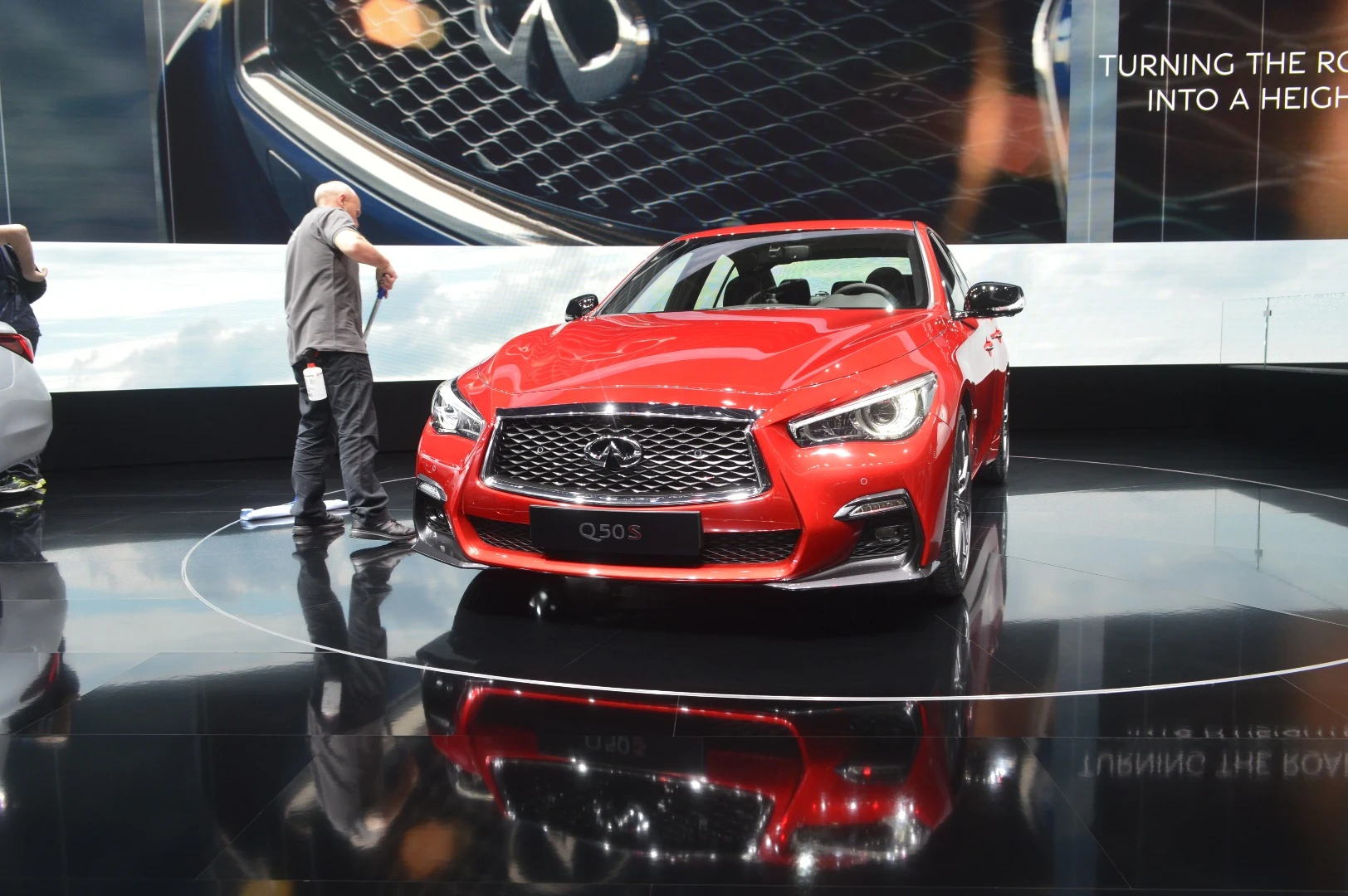 Small changes for this refresh of the Infiniti Q50 include a tweak to the grille, which is a bit more aggressive thanks to stronger detail in the waved mesh pattern