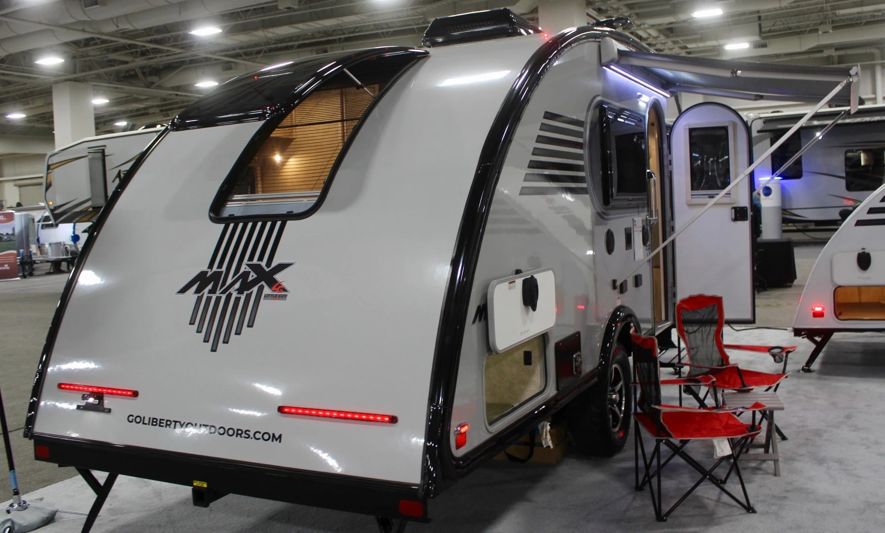 Stepping up to the 21-foot (6.4-m) Max trailer