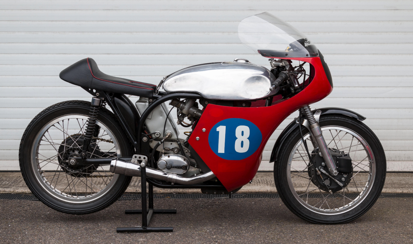 This 1962 Norton Manx 350 has spent almost its entire life being raced, and is hence fast and reliable as the weaknesses of the original design have been addressed, with enhancements to the performance by legendary tuner Ray Petty, an enclosed coil spring conversion, a four-leading shoe front brake, a belt primary drive, a Mitsubishi magneto, and a five speed gearbox. It sold for $25,712 (£19,550) Auction Description