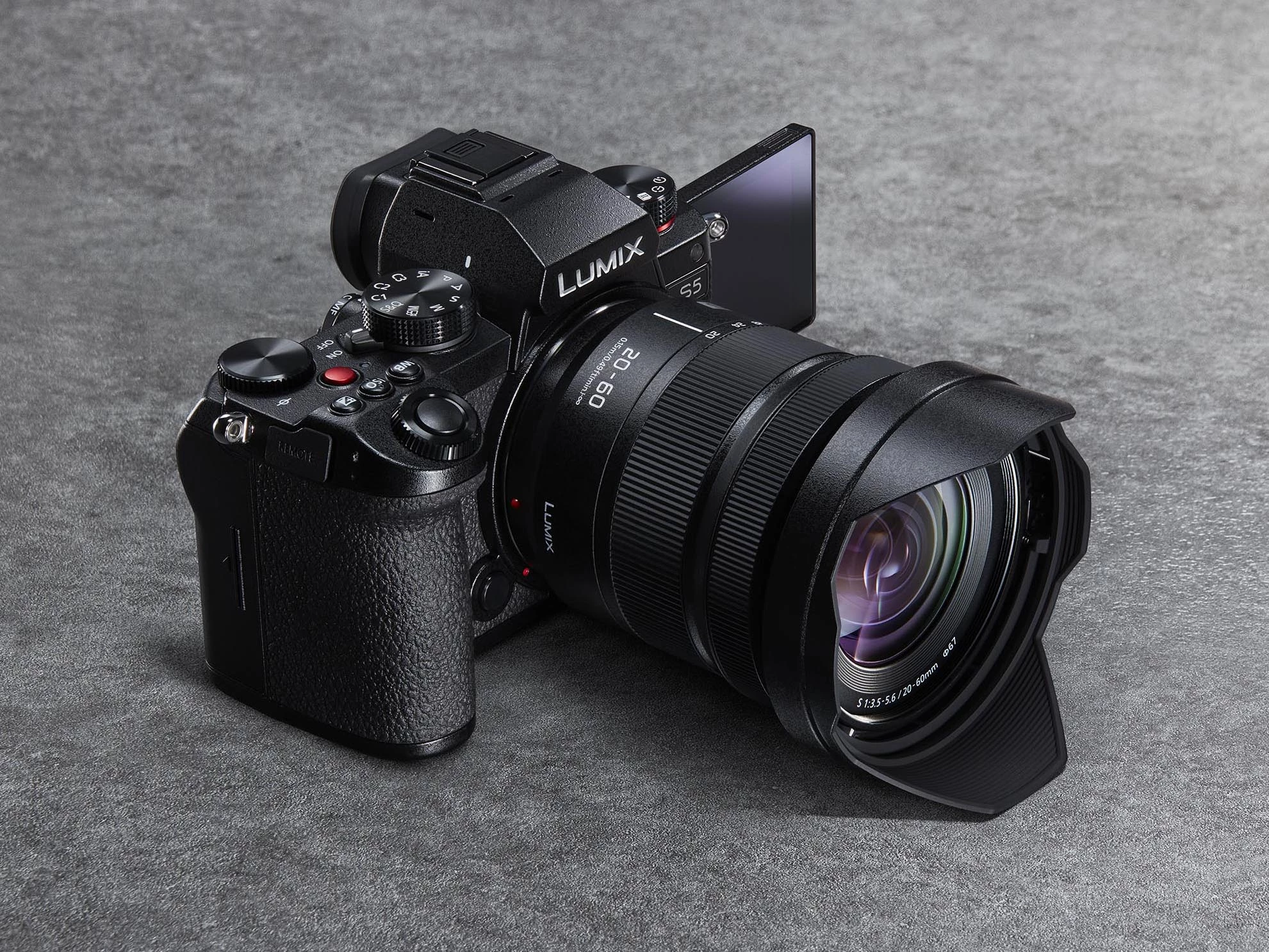 Panasonic has performed an incredible feat of miniaturization by stuffing a full-frame S-series camera into a body slightly smaller than its GH5 micro four thirds camera