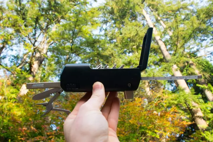 The Zeus Handy Tool, open and ready for business