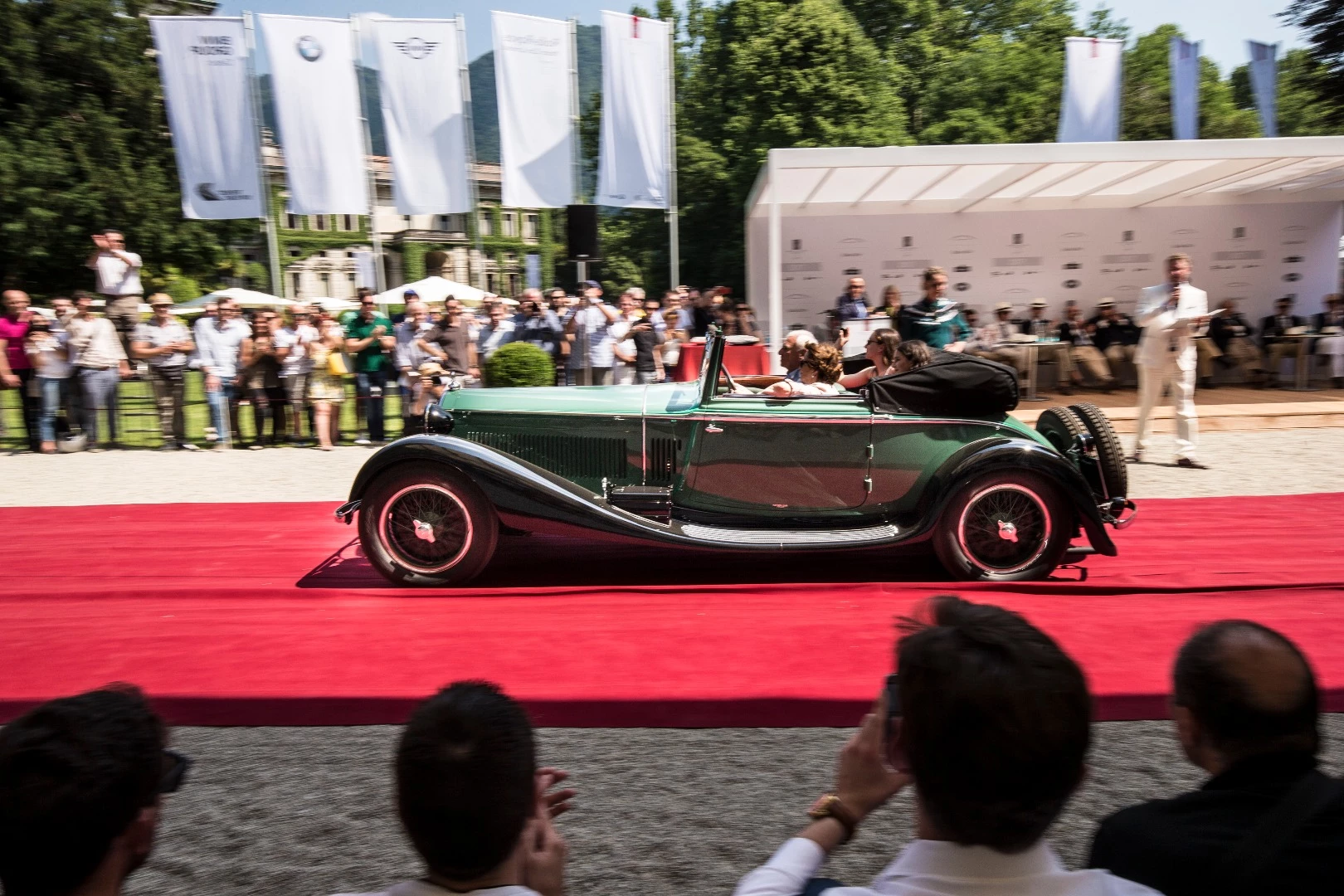 Alain Lecocq's 1932 Alfa Romeo 6C 1750 Gran Turismo Cabriolet by Castagna won the popular vote of attendees at Villa Erba who were younger than 16 years.