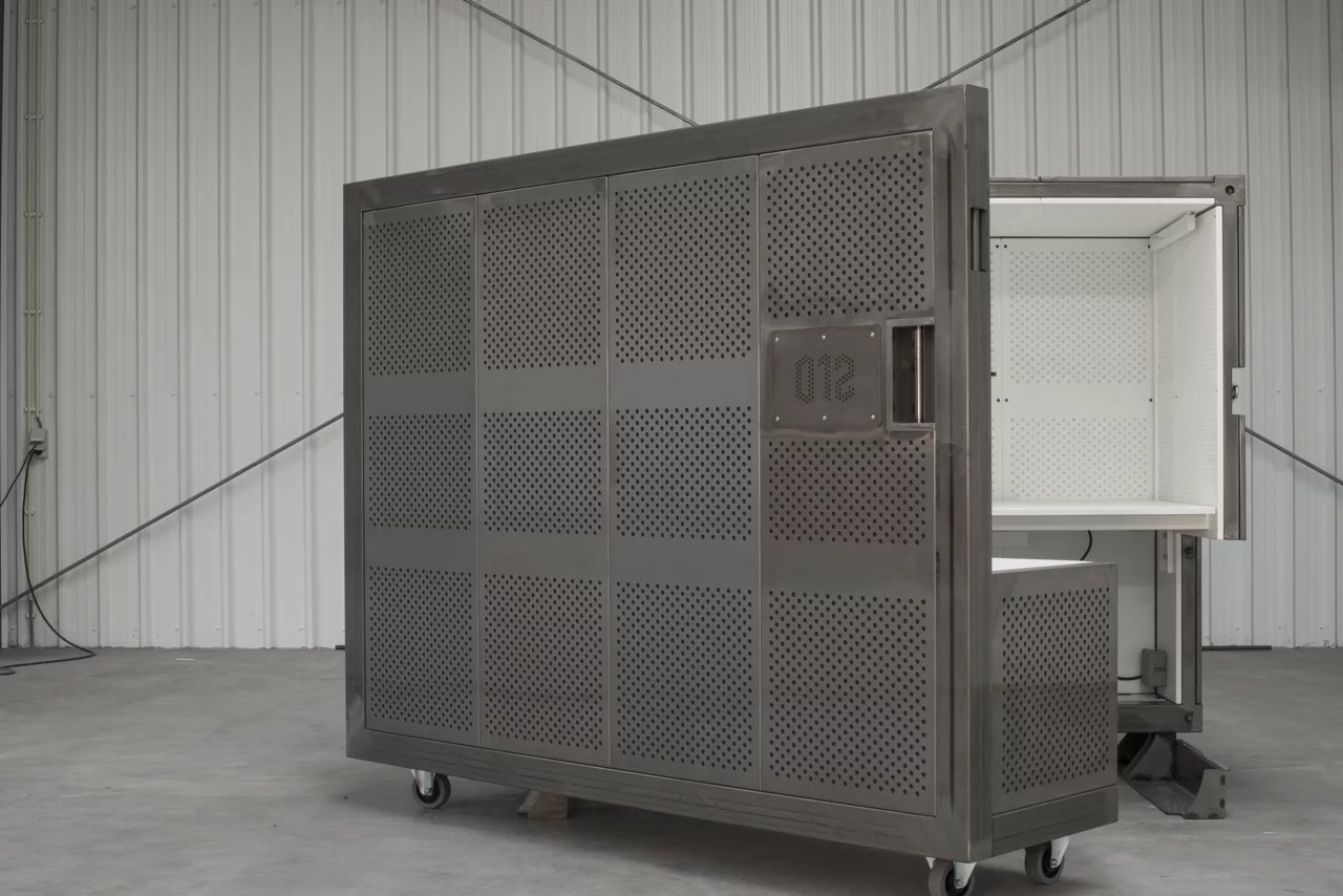 If you're in Amsterdam, Beehive will let you try a BEEBOX for a day for free, after which rental is priced at €255 (US$340) per month