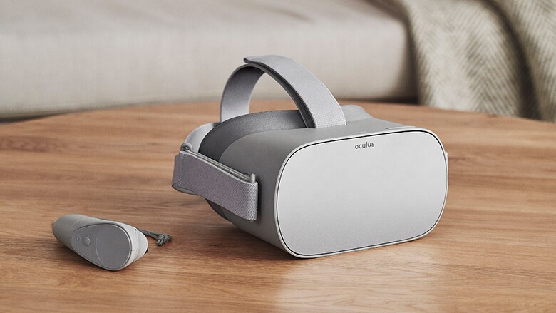 The Oculus Go has a controller that's very much like the Gear VR's
