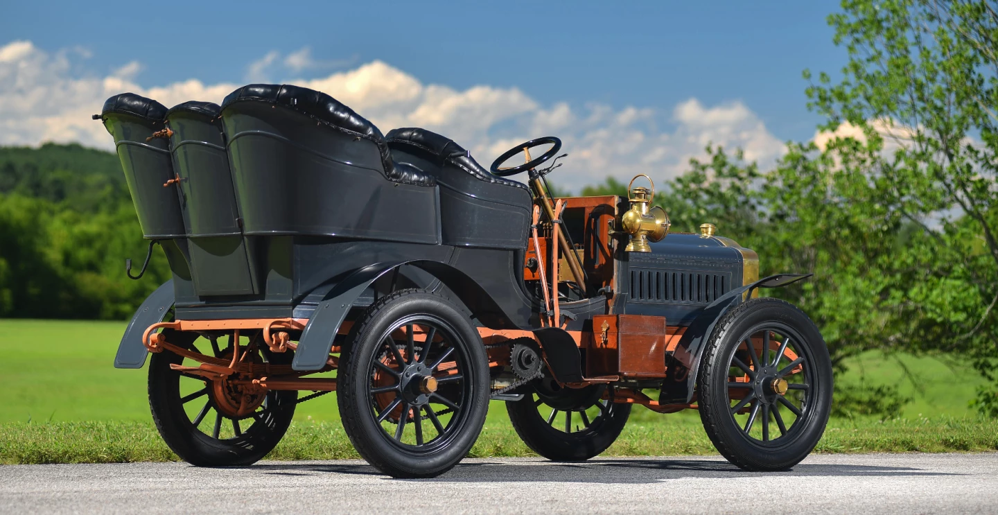 $489,000 | 1904 Thomas Model 22 Three Cylinder 24Hp "Flyer" Rear Entrance Tonneau | Auction House: Bonhams | Lot 272