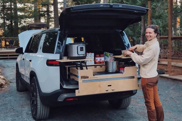 The front of the R1S kit's drawer folds down for easier access to a cooktop