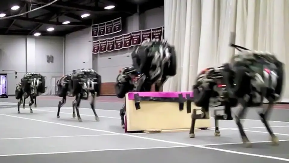 MIT's Cheetah robot can detect and hop over obstacles