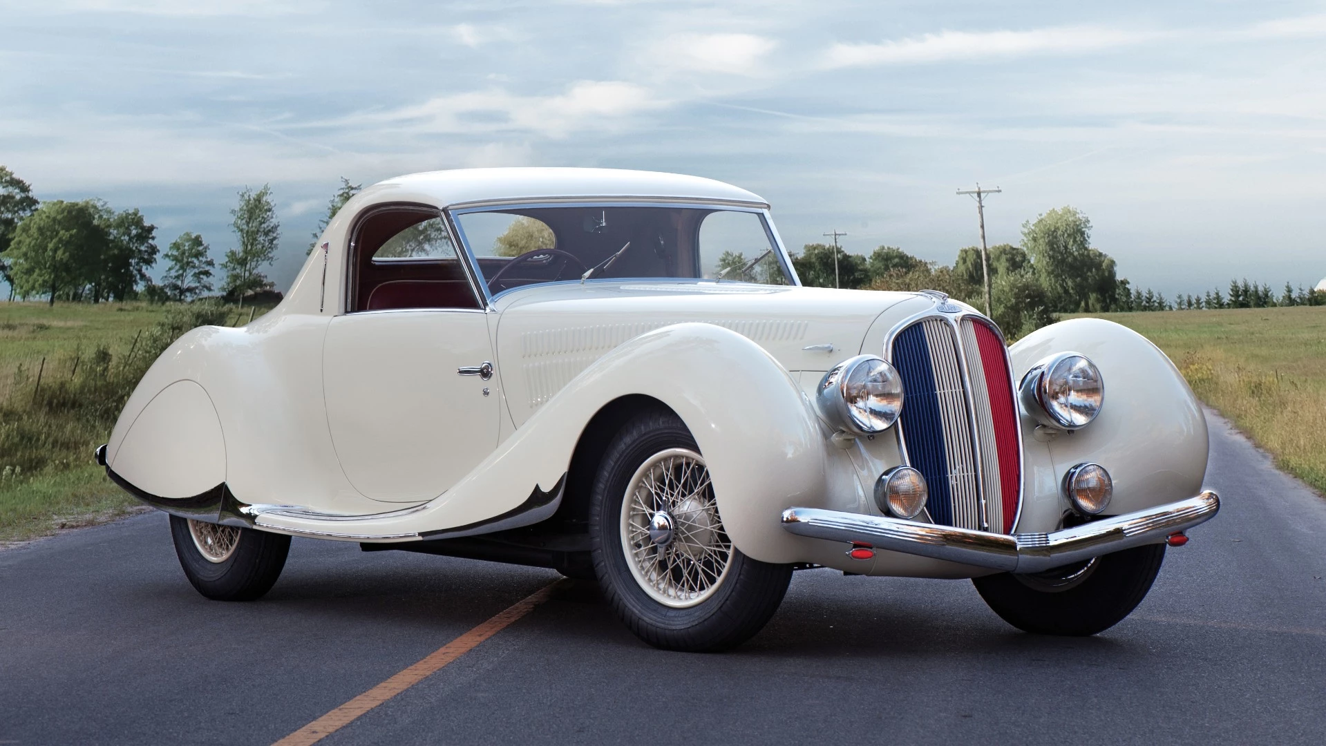 This 1938 Delahaye 135 MS Coupe was displayed on the Figoni et Falaschi stand at the 1938 Paris Salon. It sold for $1,540,000 in January, 2013, then fetched $990,000 at Amelia Island in 2015.