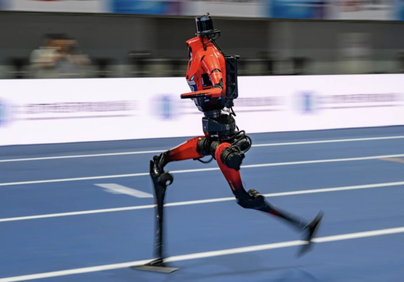 Honor's robot makes history