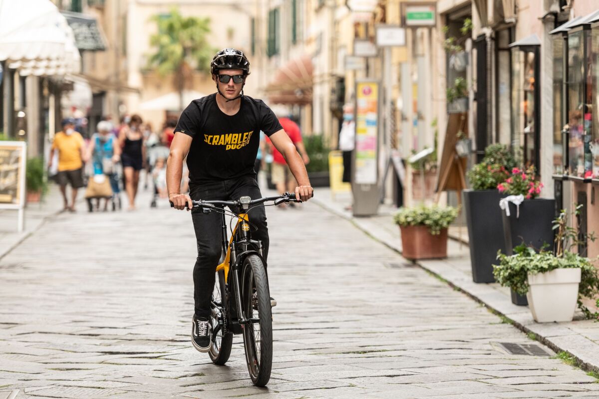 The e-Scrambler is the result of a collaboration between Ducati and Thok E-bikes