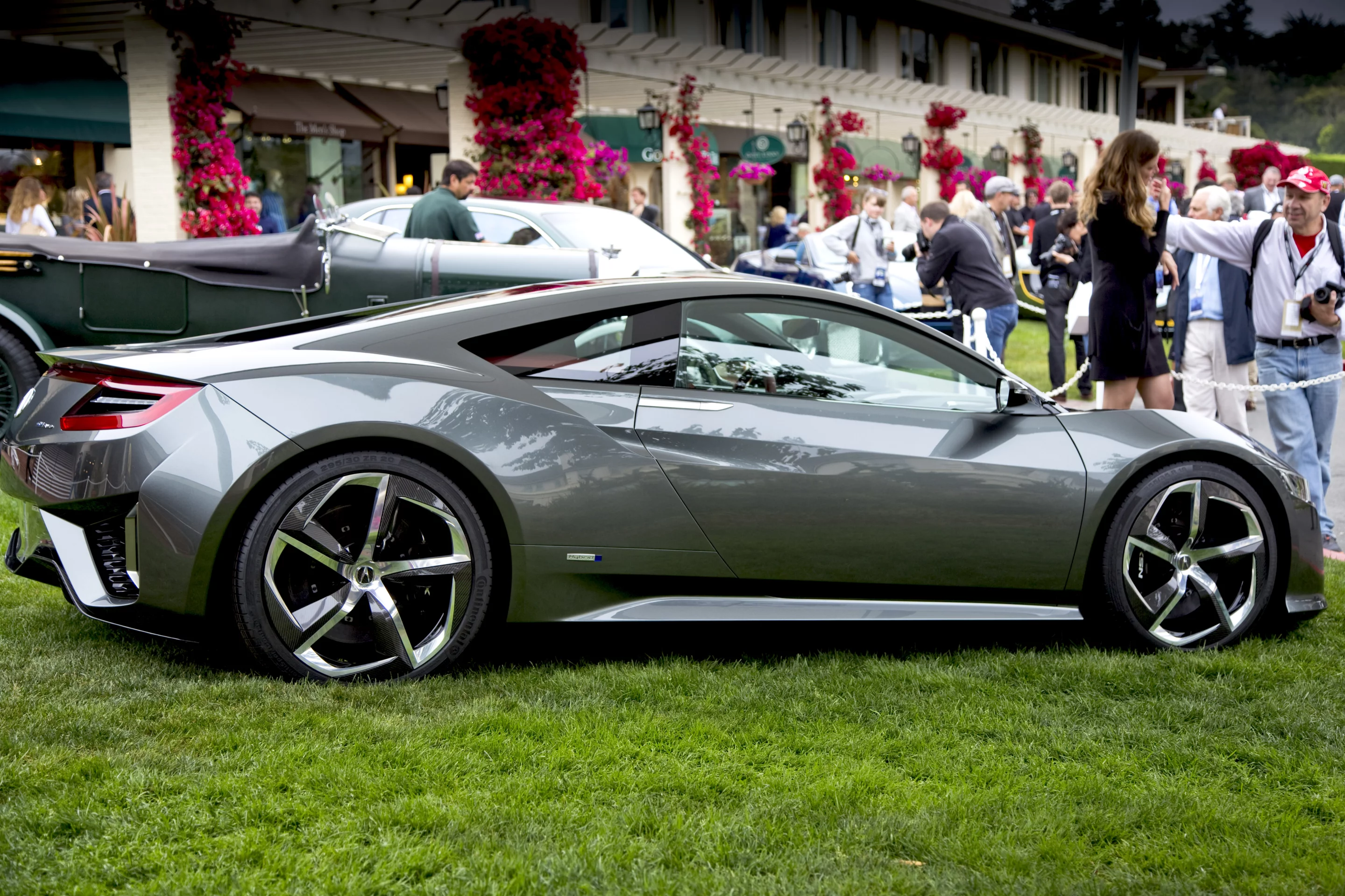 Acura's much hyped NSX Concept managed to make it to the Pebble Beach concept arena (Photo: Angus MacKenzie/Gizmag.com)