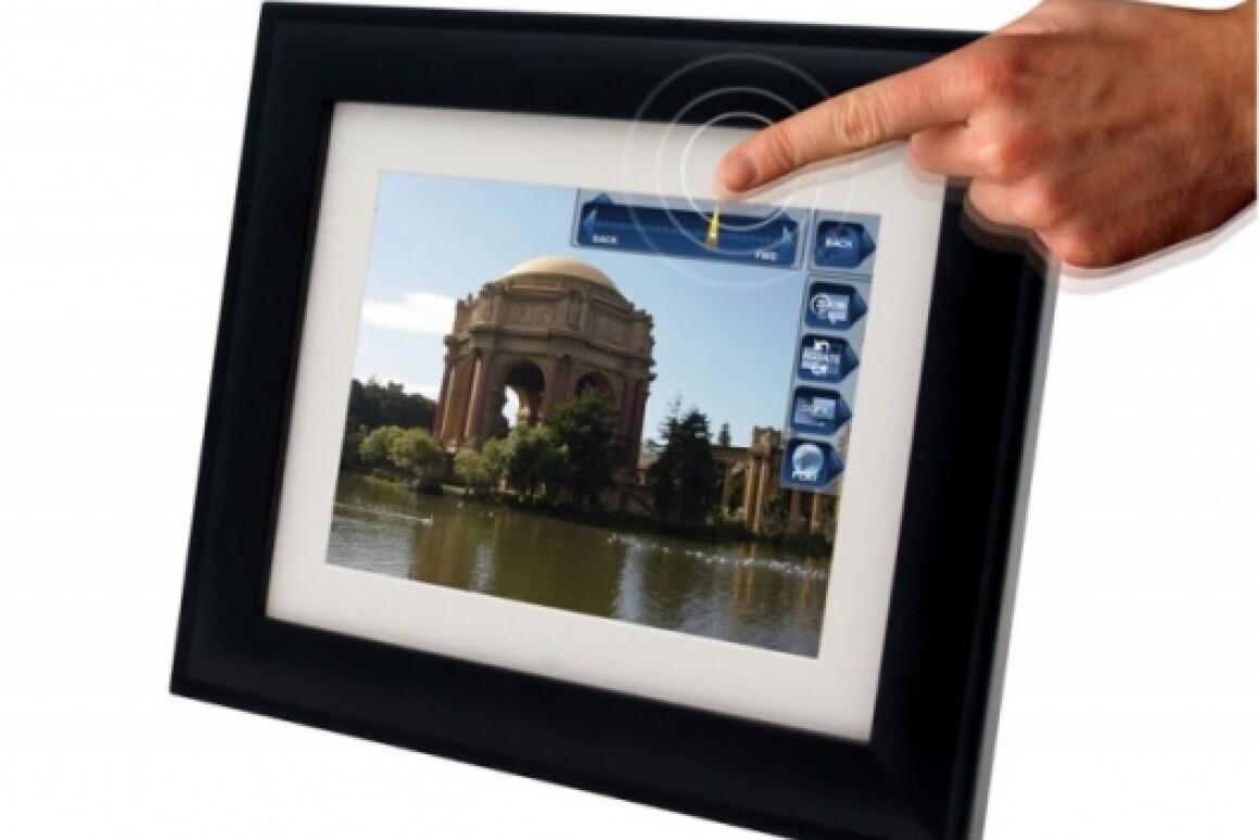 Pandigital Announces Touch Controlled Digital Photo Frames