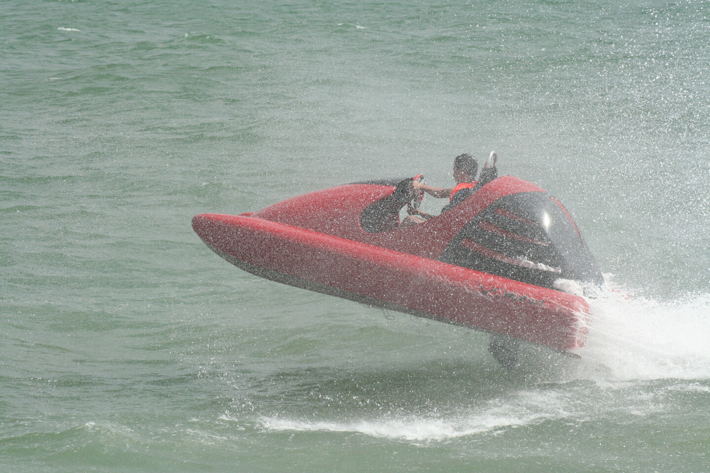 Wokart The 70 km/h gokart for the water