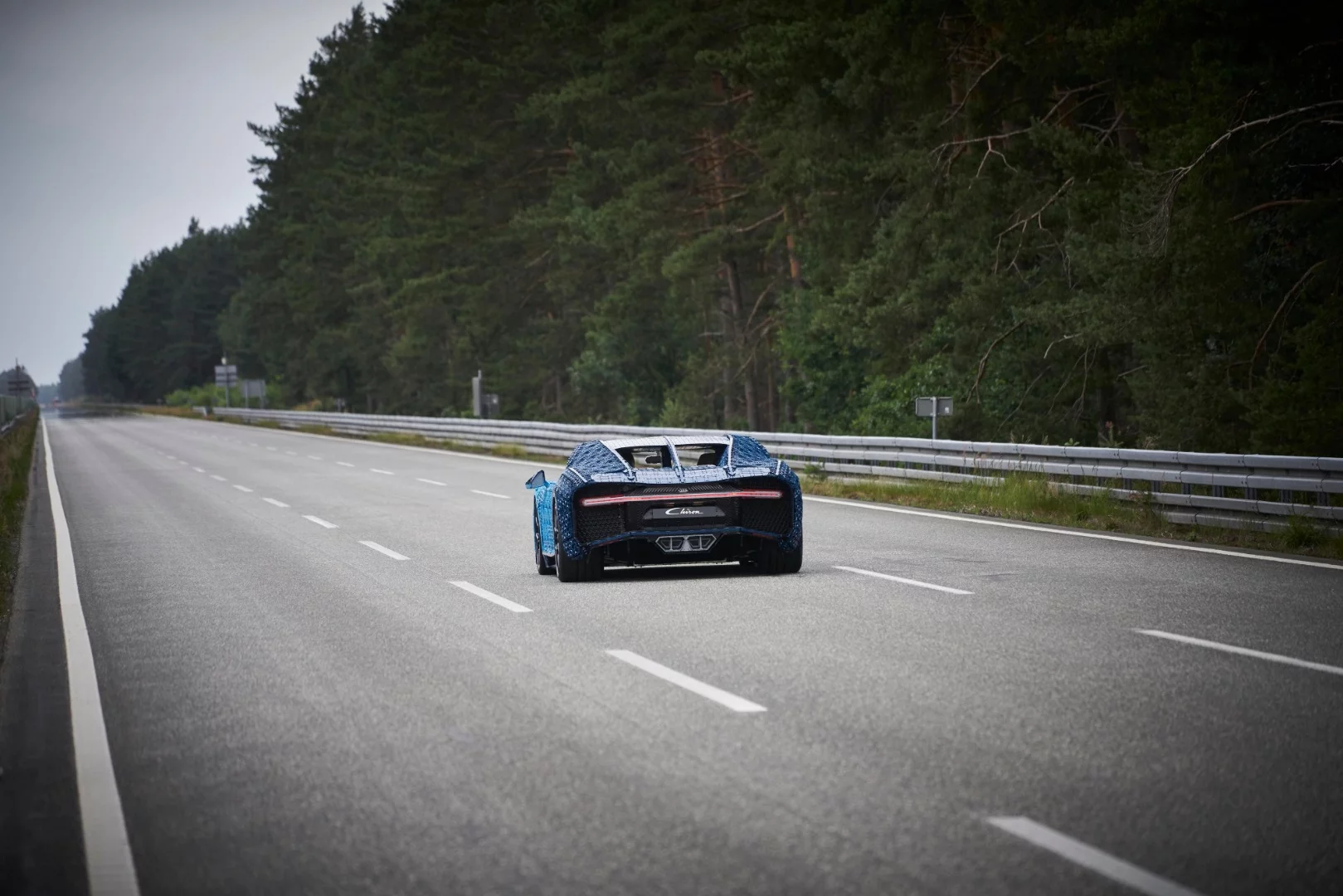 The Lego Bugatti Chiron is capable of about 20 km/h and is powered entirely by Lego Technic electric motors and gears