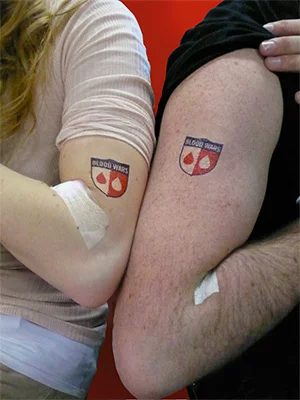 Blood Wars is an ongoing artistic experiment from Kathy High. Across a series of tournaments blood is taken from numerous participants and then placed into Petri dishes where one-on-one cellular duels take place. There can be only one winner.