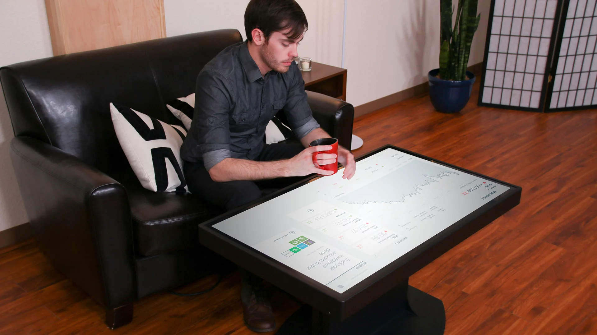 The Duet combines Android and Windows systems with an Intel Edison mini-computer, allowing for fast switching between the two platforms