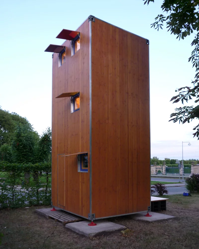 HomeBox is reminiscent of a small tower and requires significantly less space than regular compact homes