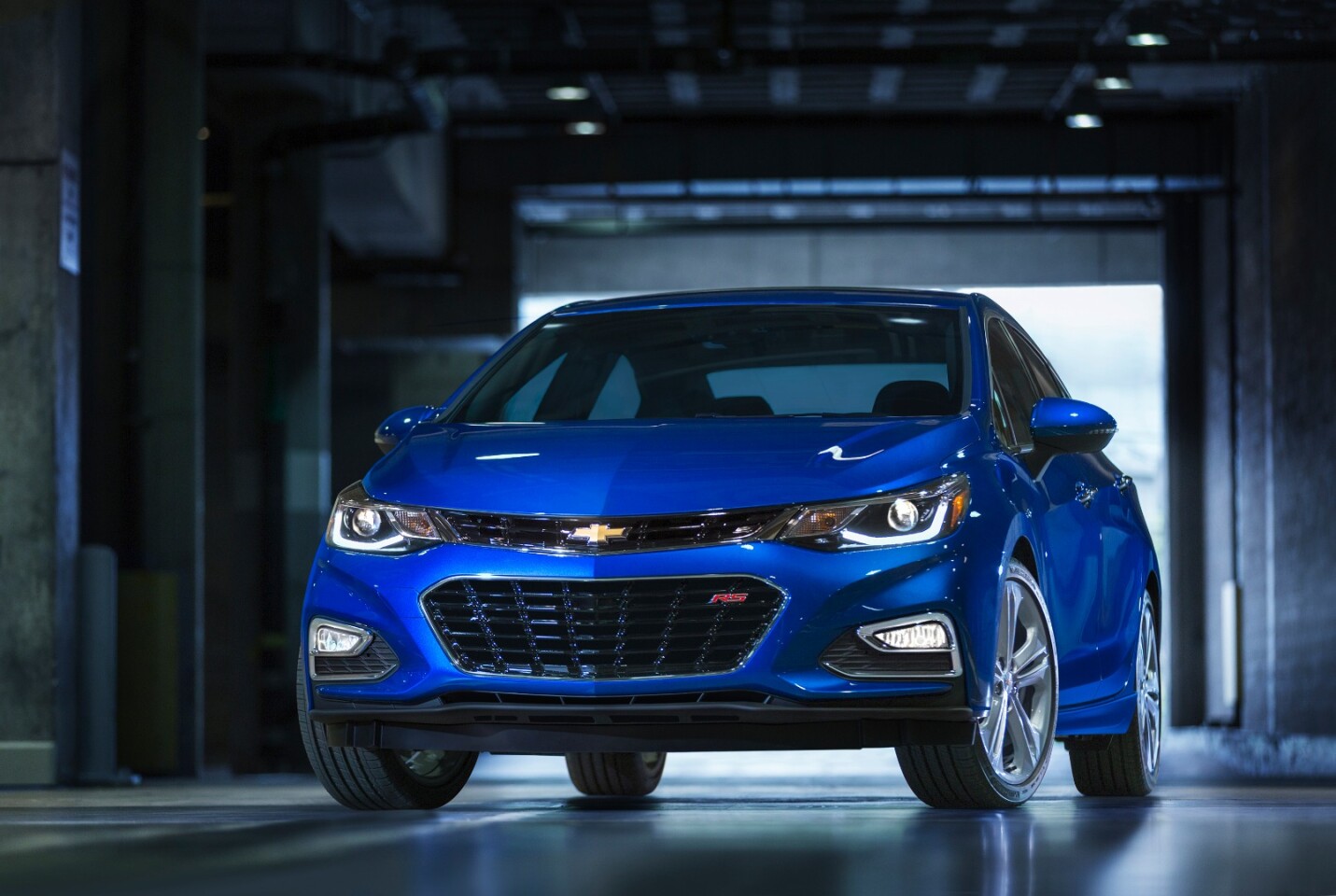 The new styling for the 2016 Chevrolet Cruze begins with a smoother, lowered fascia that offers better aerodynamics