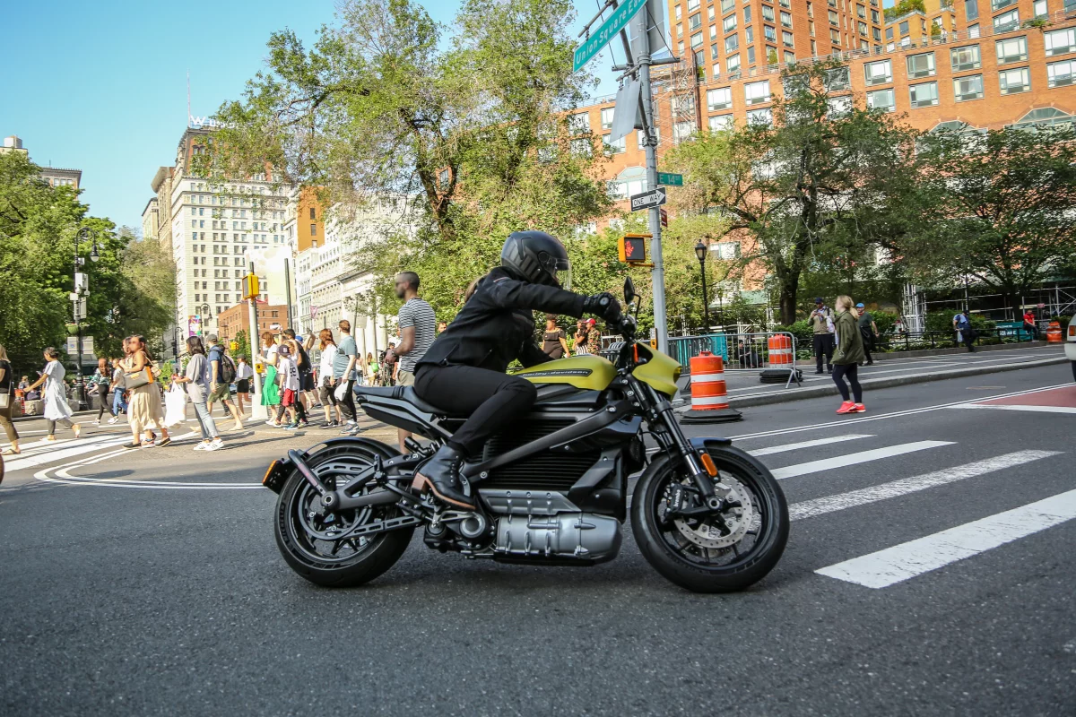 Livewire's performance specs are in: 105 horsepower, 86 lb-ft, 146-mile urban range