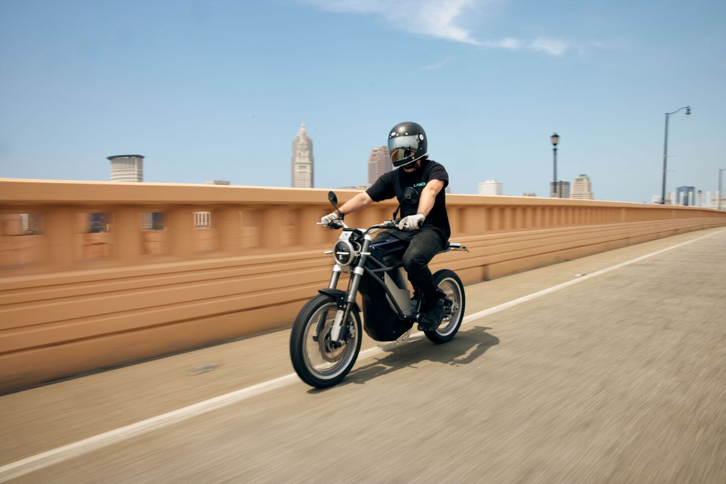 Retrocool electric motorcycle picks up where 2020's Falcon left off
