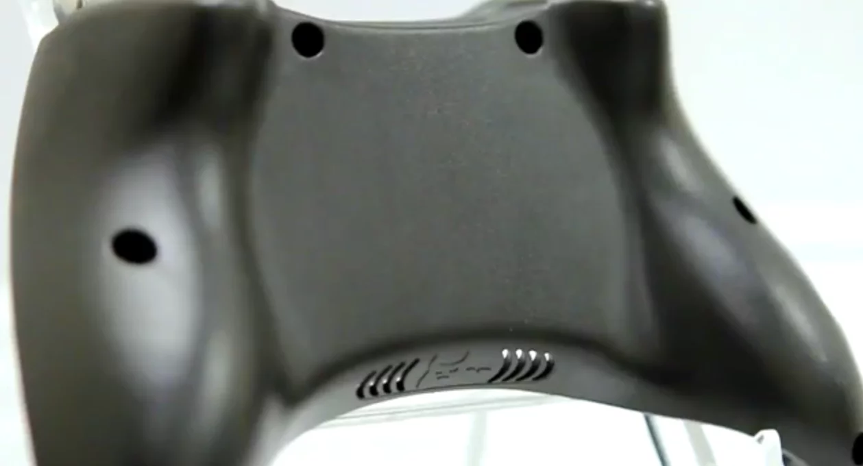 The back of the Evil's proposed controller