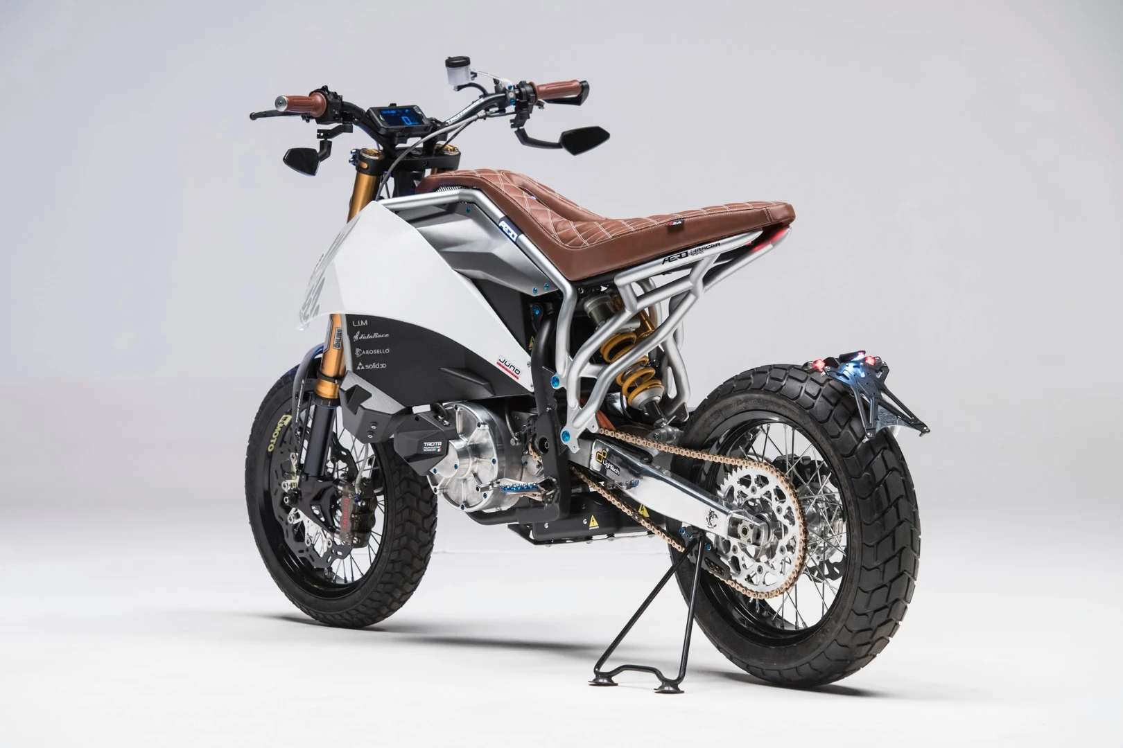 Aero E-Racer: at a svelte 160kg, this should be a lot of fun to throw around